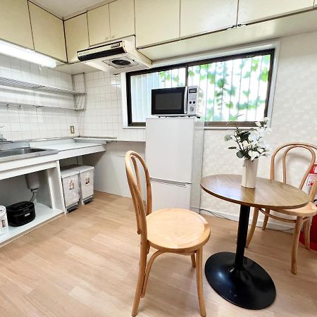Tranquil House With 3 Bedrooms 7Min To Metro Straight To Shinjuku And Shibuya โตเกียว ภายนอก รูปภาพ
