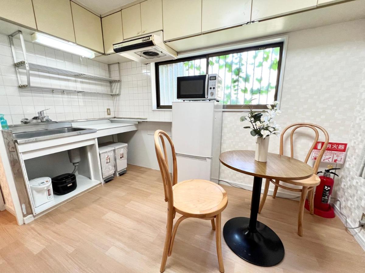 Tranquil House With 3 Bedrooms 7Min To Metro Straight To Shinjuku And Shibuya โตเกียว ภายนอก รูปภาพ